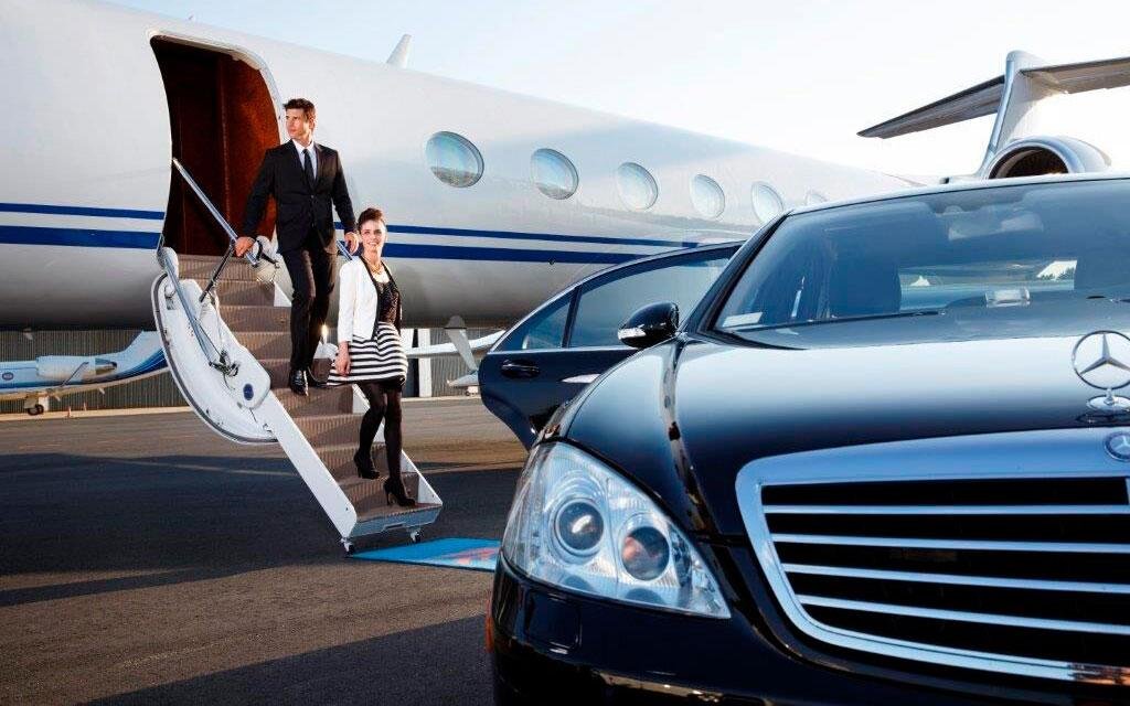 ليموزين مطارات واستقبال وتوصيل مطار VIP